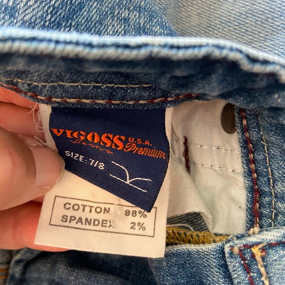 Jean Capris - Picture 7 of 7